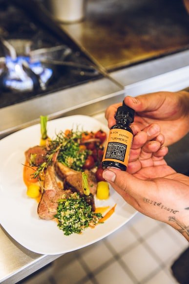 Comment consommer l'huile de CBD en cuisine ?