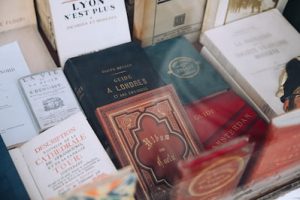Comment aménager ses livres sans les détériorer ?