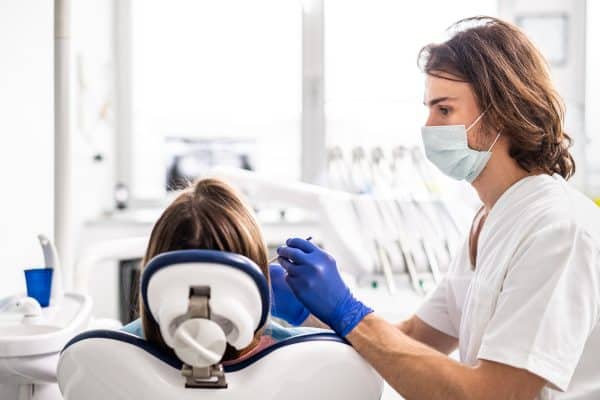 Centre dentaire Anjou : les avantages d’opter pour cet établissement
